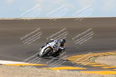 media/Sep-25-2022-CVMA (Sun) [[ee08ed6642]]/Race 8 Supersport Middleweight Shootout/